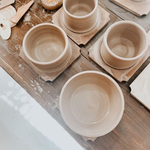 ceramic-artist-Sr4IZ6ZIZUA-unsplash